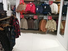 -优衣库(重庆星光时代广场店)