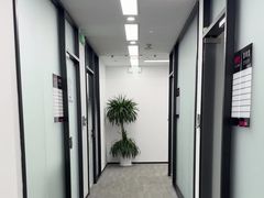 -新东方斯芬克艺术留学作品集培训(郑州校区)