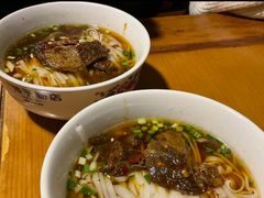 -矮子粉店1985·长沙米粉(湘春路店)