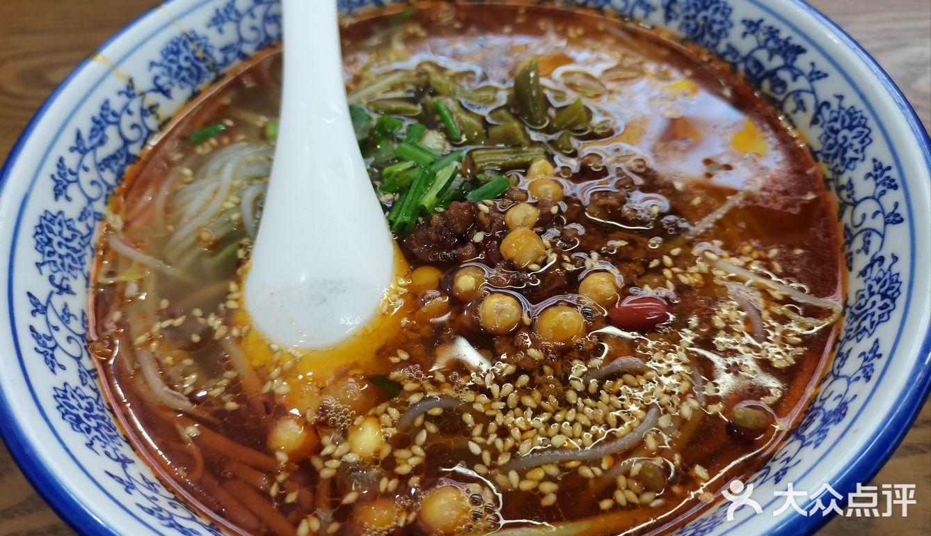 不一样的炸酱面体验