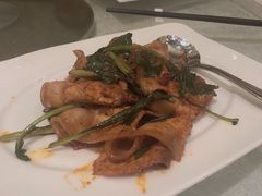 回锅肉夹饼-梅龙镇酒家(南京西路总店)