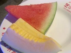 -芝小官毛肚火锅海鲜自助(苏州吴江区万宝店)