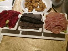 -小天鹅火锅·一线江景洪鼎旗舰店(洪崖洞店)