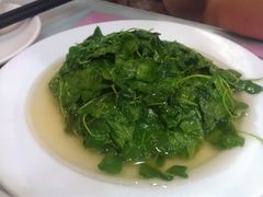 草头-茂隆餐厅(进贤路店)