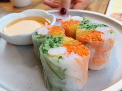 芒果大虾纸米卷-大茴香越法料理(SOHO复兴店)