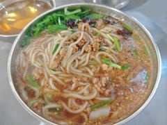 -正宗杨记普洱酸醋米线(总店)