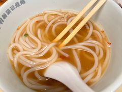 斋濑粉-下村新强记烧鹅店