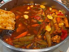 -黄记煌三汁焖锅(银盆岭万达广场店)