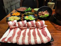 -红小姐的烤肉店(西三旗店)