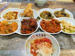 -晓宇盒饭(民安街店)