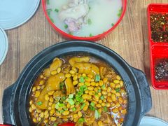 -张太婆老妈蹄花川菜馆·中华餐饮老字号(望平街店)