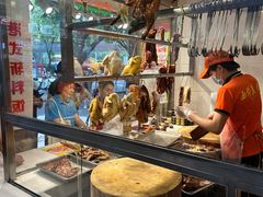 -西华美食•老广烧腊(百灵路店)