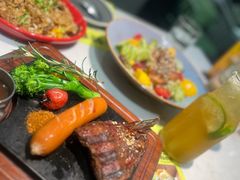 -西语炭烧牛排·西厨(滨湖万科里店)