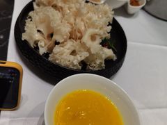 -红鼎豆捞·非遗鲍皇汤火锅(宝丰路店)