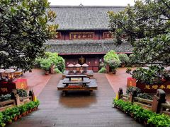 -峨眉山报国寺