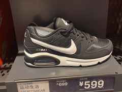 -NIKE上海青浦优选体验店