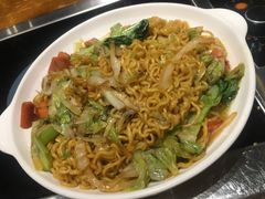 炒泡面-小俩口烧烤东北菜(双井店)