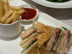 -COVA 餅店及餐廳(太古广场店)