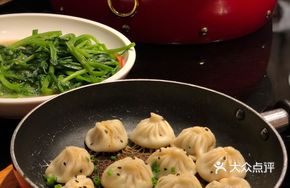 Signature Pan-Fried Thumb Buns