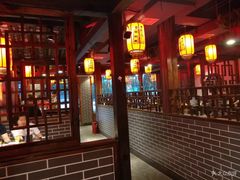 -宽板凳老灶火锅(簋街店)