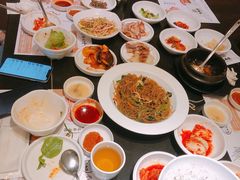 -韩屋韩国料理(天山路店)