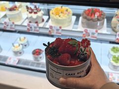 -花花卷卷·鲜食蛋糕(静安久光百货店)