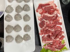 -楼外楼大刀肉传统火锅居(幸福街店)