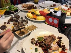 -佰烧海鲜烤肉火锅自助(世茂国际广场店)