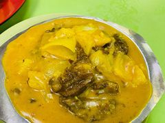 咖喱牛腩煲-胜利茶餐室
