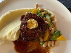 碳烤菲力牛排配土豆泥及红酒汁-WOLFGANG PUCK KITCHEN & BAR(迪士尼小镇店)