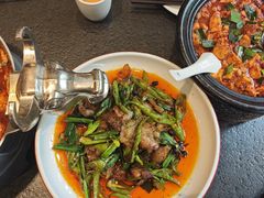 -万重锦·人文川菜馆(骡马市店)