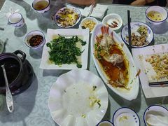-范饭椰林川湘味海鲜·椰子鸡(三亚湾椰梦长廊店)