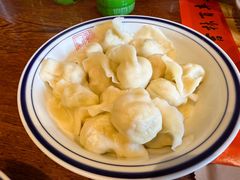 精肉酸菜-新兴园饺子馆(河南街店)