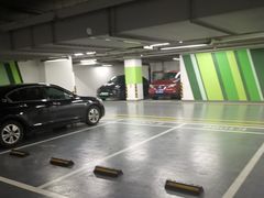 -北京财富中心-停车场