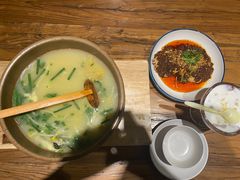 -茶花妹子云南餐厅(传媒大学店)