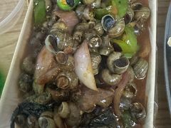 -蚝哥花姐湛江烤生蚝(美丽湾市场店)