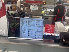 -DQ·蛋糕·冰淇淋(浦江欢乐颂店)