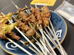 -许哥东北烧烤·铁丳烤串·宫后夹肉(繁花中心店)