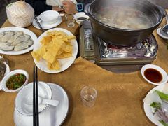 -濠轩阁特色生蚝火锅总店