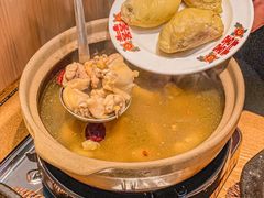 -邹开喜·炭炉鸡煲·海鲜火锅(虹口足球场店)