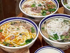 -云阿蛮云南生烫牛肉米线(奉贤路店)