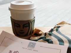-星巴克臻选(上海长风大悦城店)