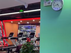 -阳光国际游泳培训基地