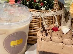 -Dough&Joe团憩(瑞虹天地月亮湾店)