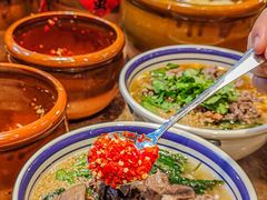 -云阿蛮云南生烫牛肉米线(奉贤路店)