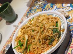 -云海肴·汽锅鸡·云南代表菜(天山百盛优客店)