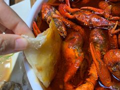 -叶派龙虾•招牌香辣蟹·海鲜(中海国际店)