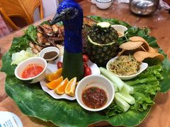 -沐毫傣泐云南菜孔雀宴•手抓饭傣味烧烤(曼听公园店)