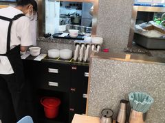 大堂-小杨生煎(成山巴黎春天店)