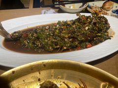 -臻鲜燕海鲜融合餐厅(金陵style店)
